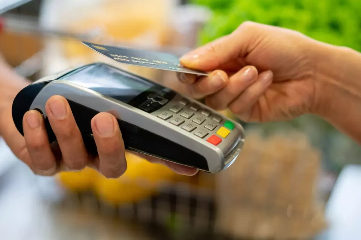 Kredi Kartı Limitlerinde Yeni Dönem Başladı: 400 Bin TL Eşiği, Toplam Limit Kuralı ve 2026 Gelir Şartı Netleşti