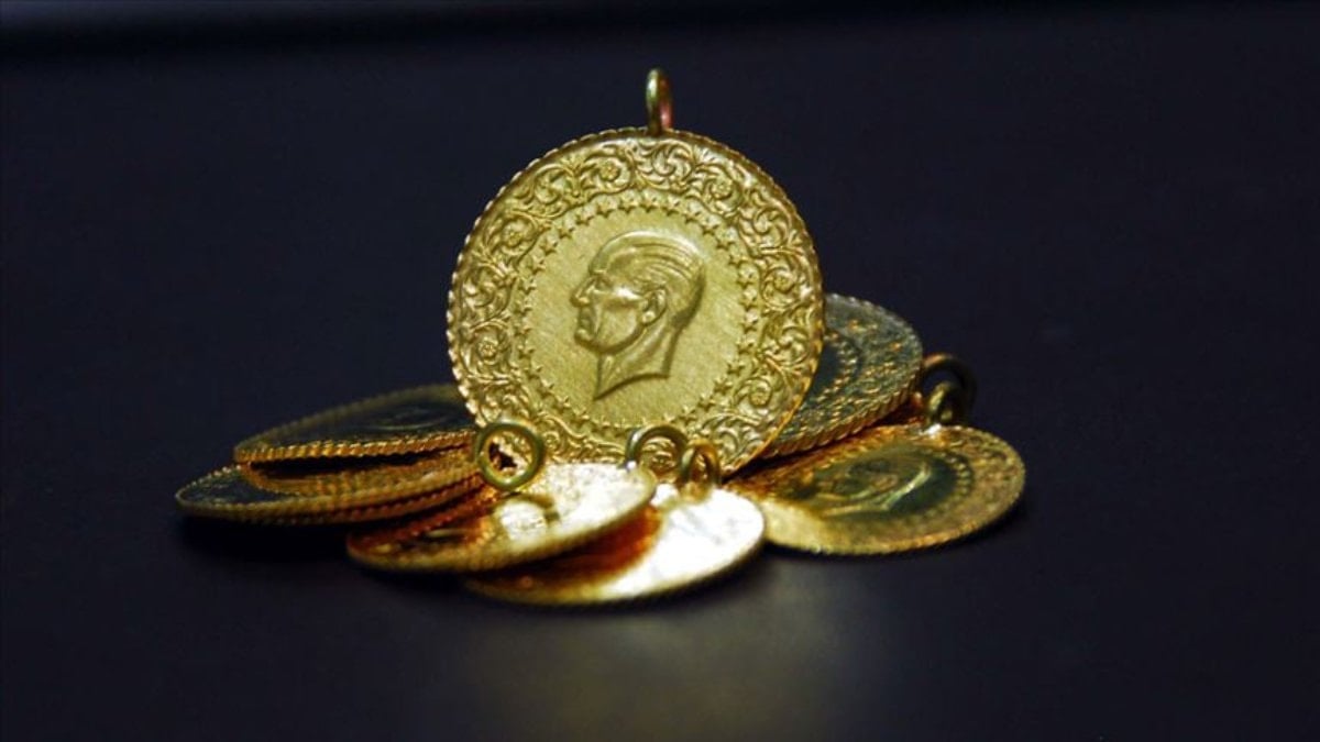 Altın Fiyatları Yükselince Darphane Vitesi Artırdı: Cumhuriyet Altını Basımında Son 1 Yılın Zirvesi