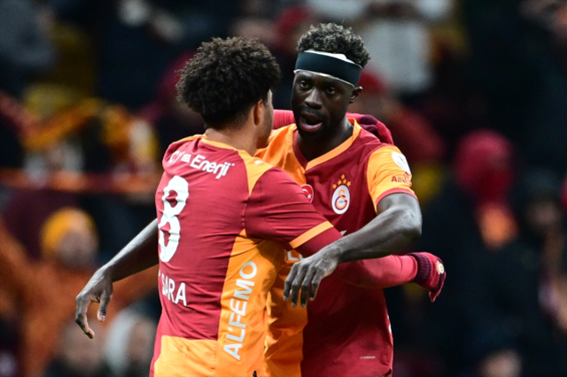 Galatasaray Kayserispor karşısında güle oynaya kazandı