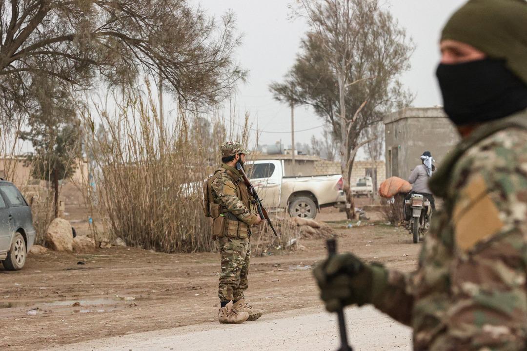 Şam yönetimi Haseke de: Suriye bayrağı göndere çekildi 10