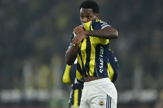 Jhon Duran için Zenit iddiası