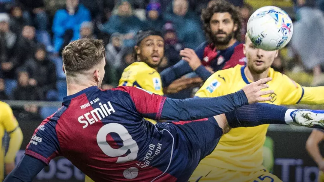 Semih Kılıçsoy un jeneriklik golüyle Cagliari, Verona ya tarihi bir ders verdi! 1
