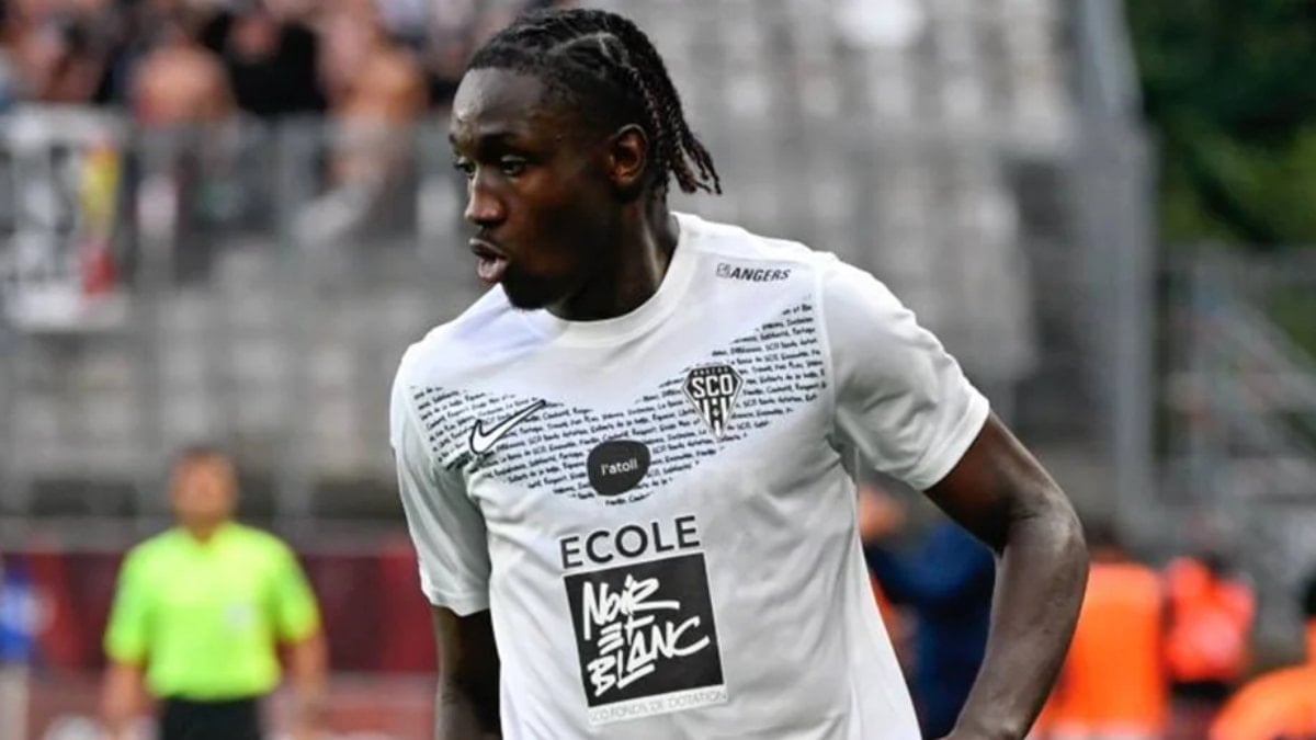 Sidiki Cherif, Fenerbahçe Transferini Tamamlamak İçin İstanbul'a Geldi