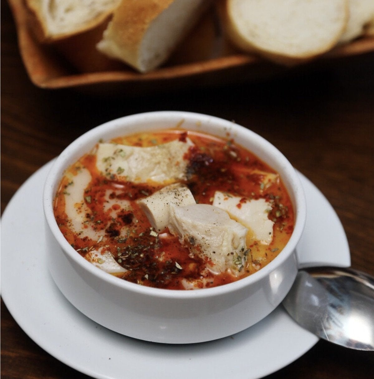 Yunan basınında yer alan haberlere dair görsel